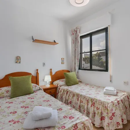 Apto Unifamiliar Dos Apartment *